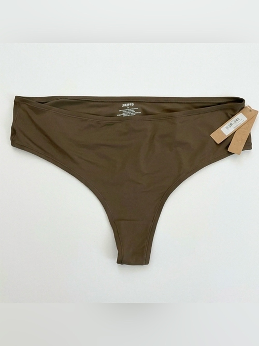 NWT SKIMS Fits Everybody Thong Oxide 4X